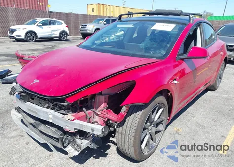 2021 Tesla Model 3 Long Range Dual Motor All-Wheel Drive z USA, uszkodzony, nr VIN 5YJ3E1EB8MF074403